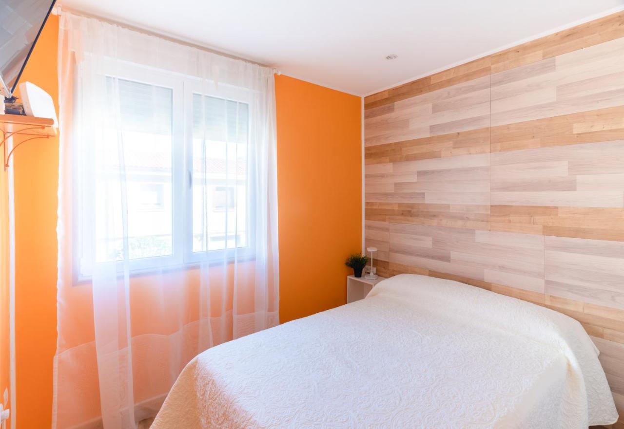 Apartamento Housingleón - Casa Nueva A 400 Metros De La Plaza Mayor